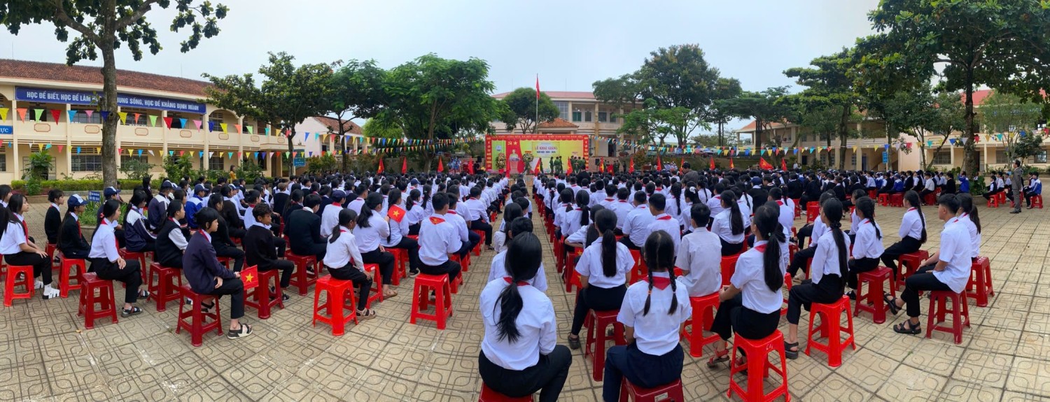 Trường THCS Liên Hà long trọng tổ chức Lễ Khai giảng năm học 2025 – 2026